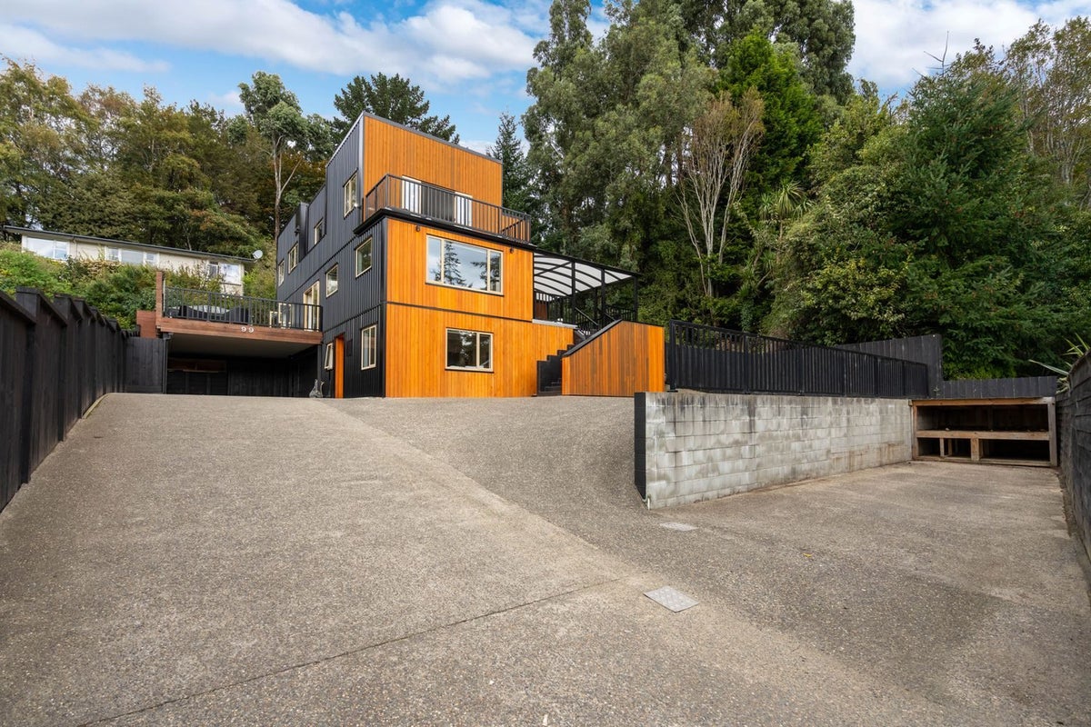 99 Kaikorai Valley Road, Glenross, Dunedin - Carousel 33