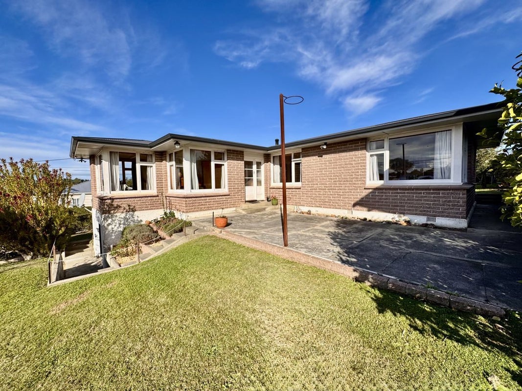 18 Argyle Street, Weston, Oamaru - Carousel 18
