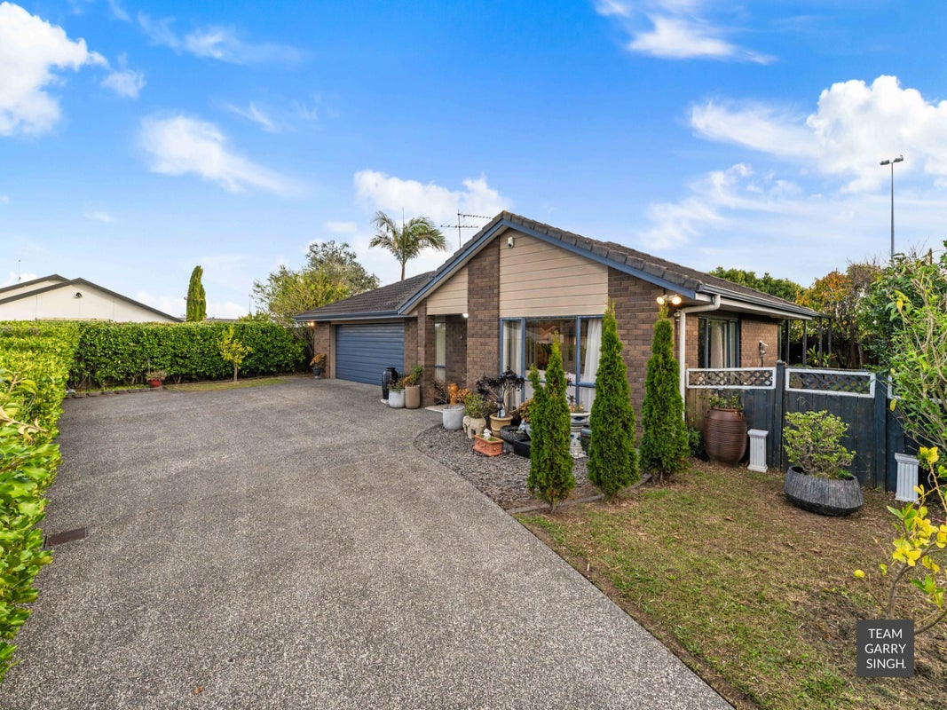 12 Rushbury Place, Randwick Park, Auckland - Carousel 1