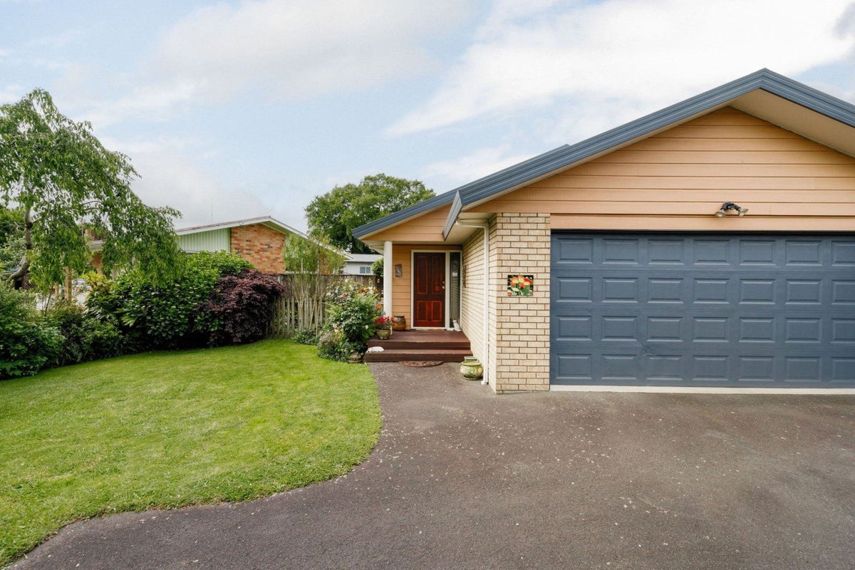 57 Browning Street, Leamington, Cambridge - Carousel 21