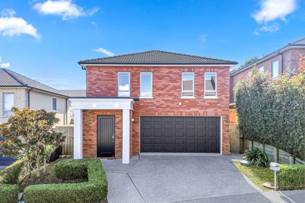 57 Fields Parade, Oteha, Auckland - Carousel 22