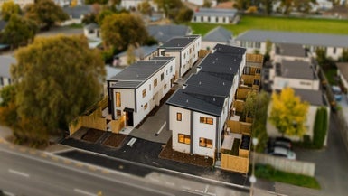 2/148 Blenheim Road, Riccarton, Christchurch - Carousel 1