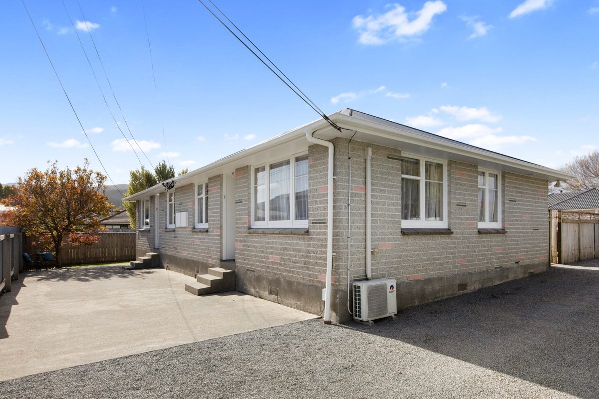 26A Golders Road, Elderslea, Upper Hutt - Carousel 21
