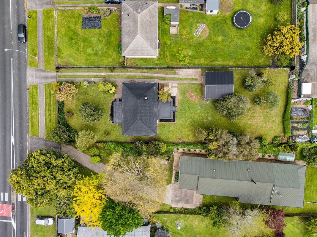 19 Woodlands Road, Gordonton, Hamilton - Carousel 3