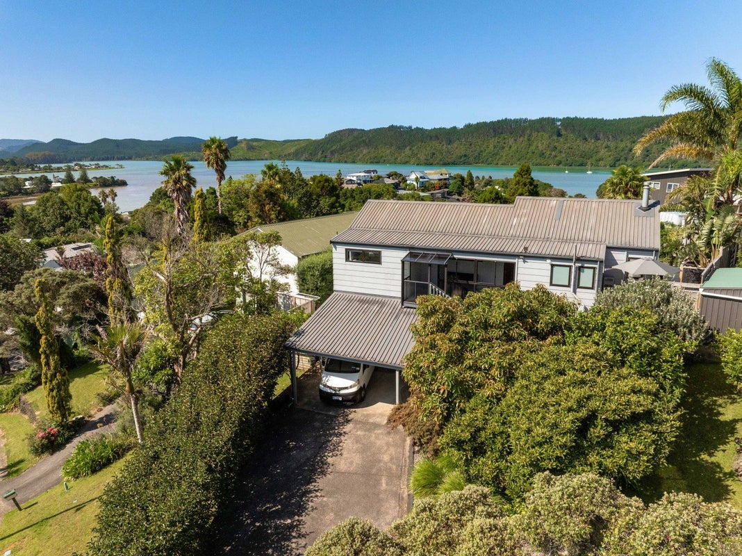 130 Tirohanga Drive, Whangamata - Carousel 26