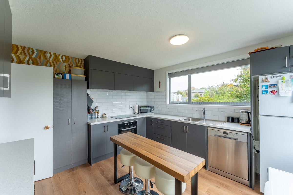 2/38A Maltby Avenue, West End, Timaru - Carousel 2