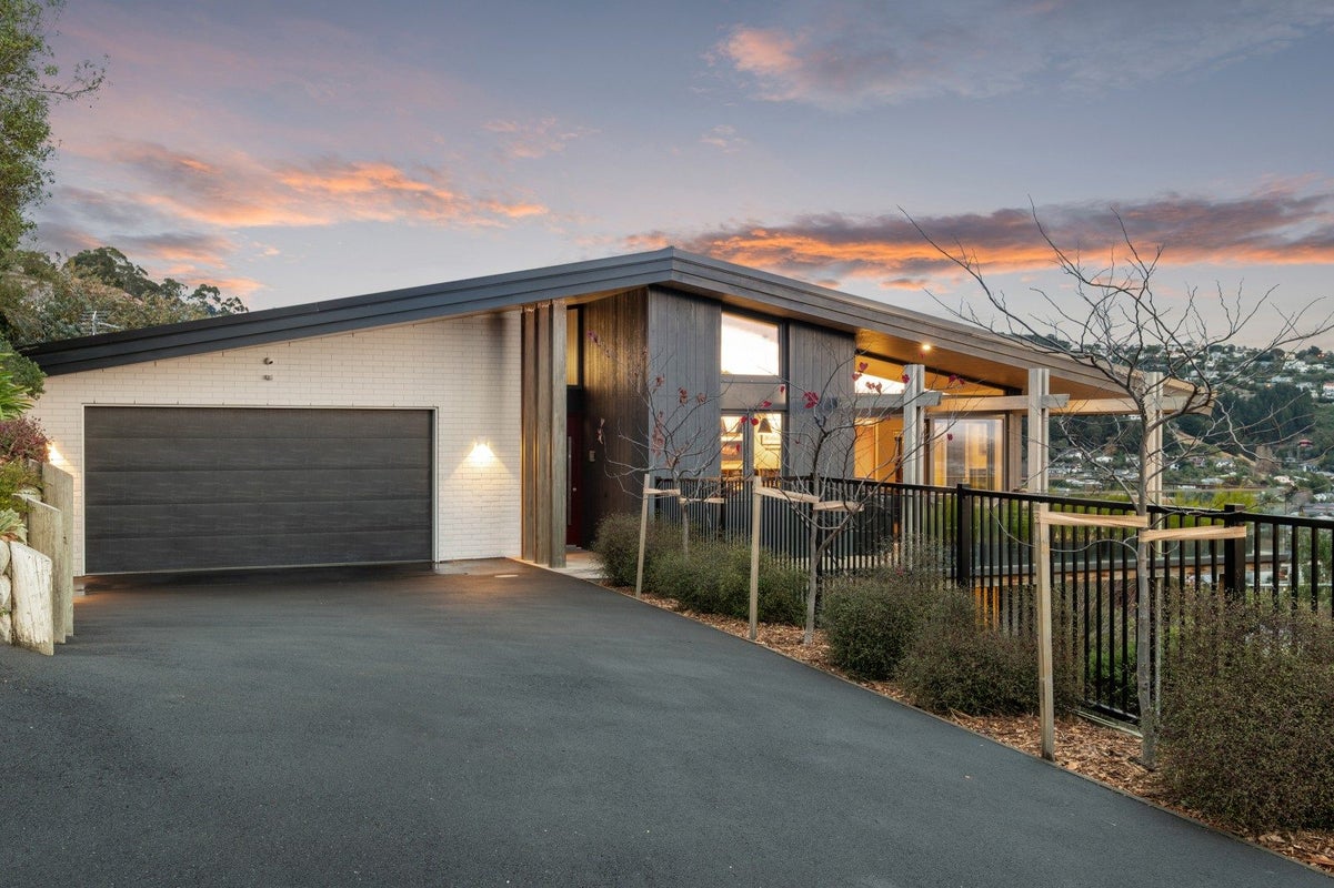 22 Woodlau Rise, Huntsbury, Christchurch - Carousel 1