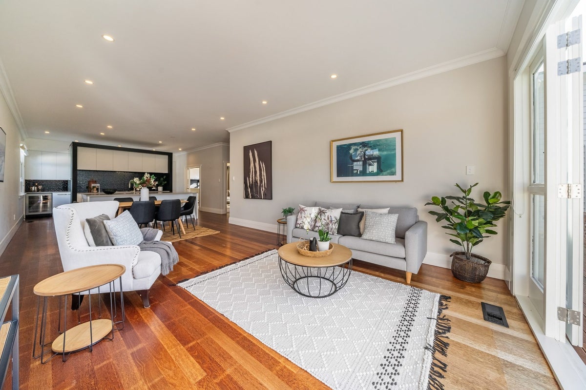 19 Graham Street, Petone, Lower Hutt - Carousel 2