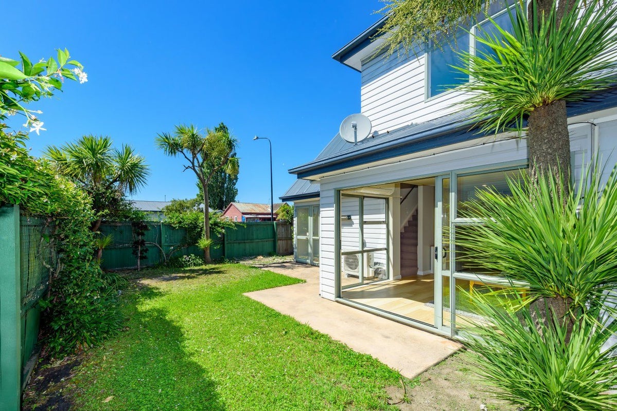 1/105 Barbour Street, Waltham, Christchurch - Carousel 2