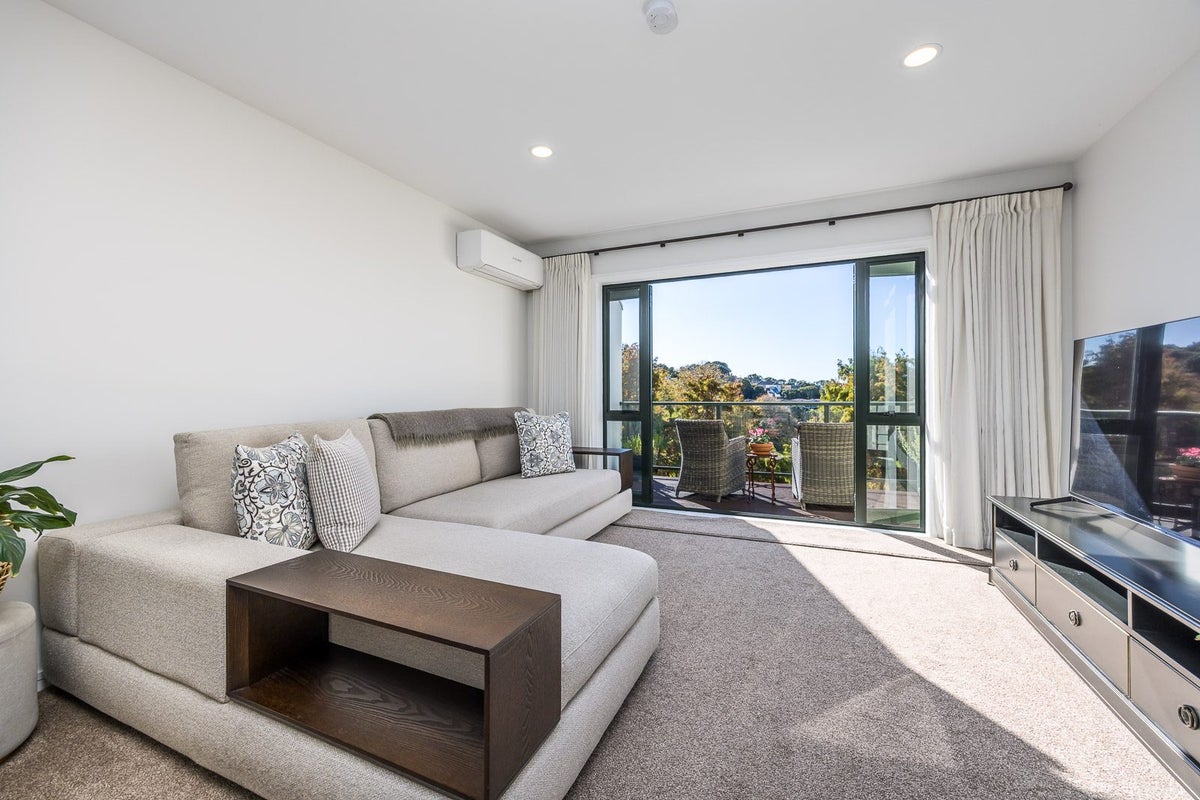 3L Laxon Terrace, Remuera, Auckland - Carousel 2