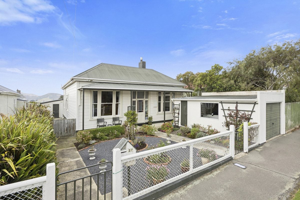 27 Harrington Street, Port Chalmers, Dunedin - Carousel 1