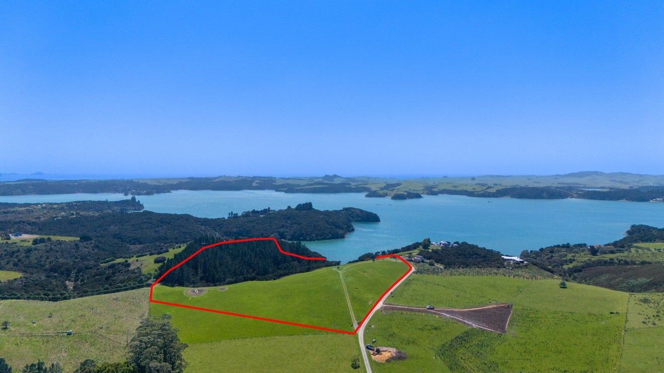 Property Valuation for 127 RANGITANE Road, Kerikeri, Kerikeri | Trade ...