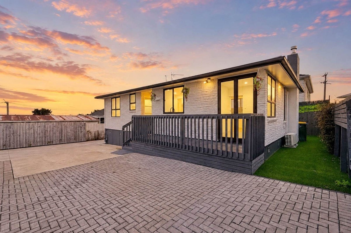 159A Wallace Road, Mangere Bridge, Auckland - Carousel 2