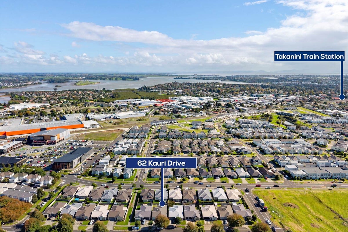 62 Kauri DR, Takanini, Takanini - Carousel 24