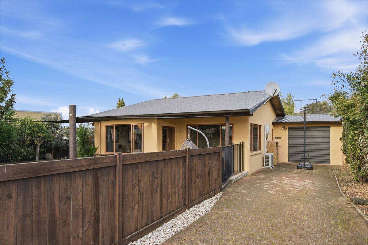 5 Courtney Street, Motueka - Carousel 17
