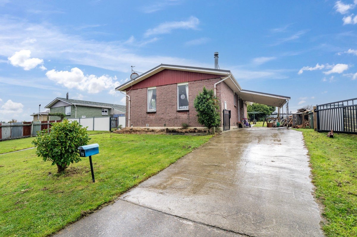 73 Dunbeath Crescent, Kew, Invercargill - Carousel 1