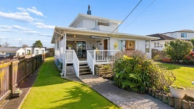 64 Titoki Street, Te Atatu Peninsula, Auckland - Carousel 1