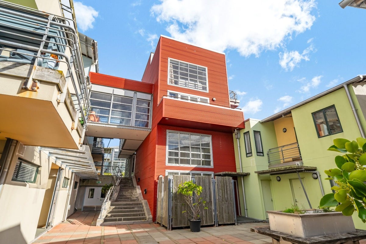 25/26 Marion Street, Te Aro, Wellington - Carousel 1