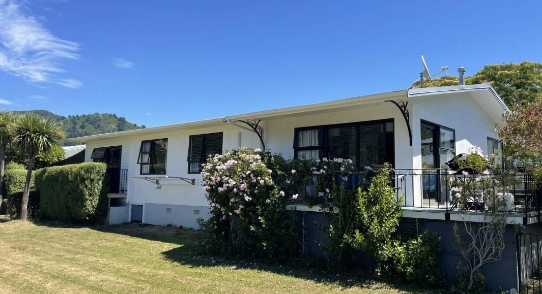 247a Waikawa Road, Waikawa, Marlborough, Marlborough - Carousel 1