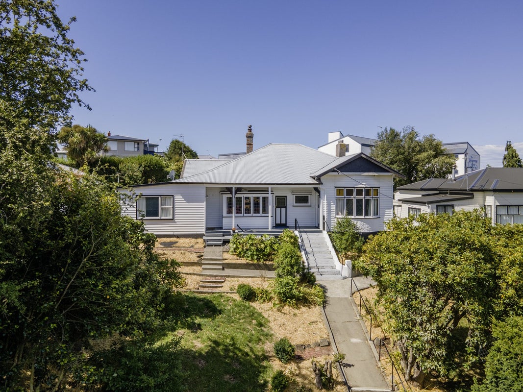 35 Beverley Road, Maori Hill, Timaru - Carousel 1