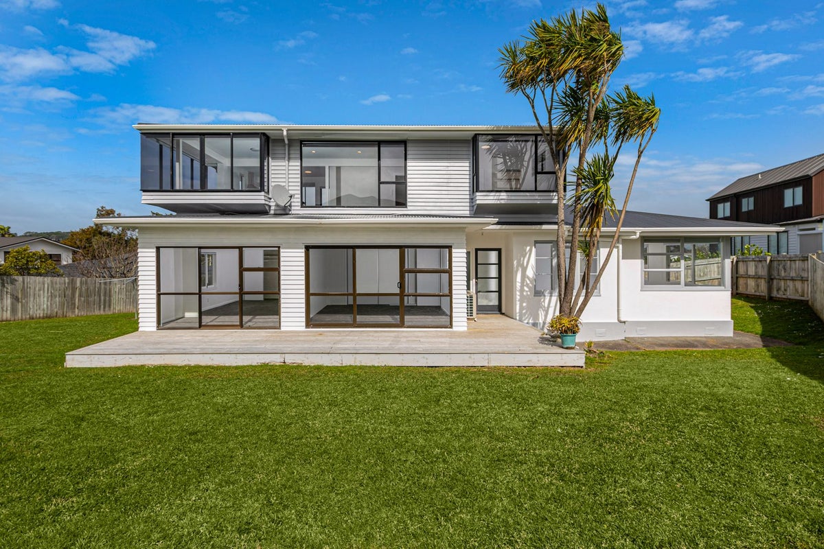 19 Alexandra Street, Riverhead, Riverhead - Carousel 1