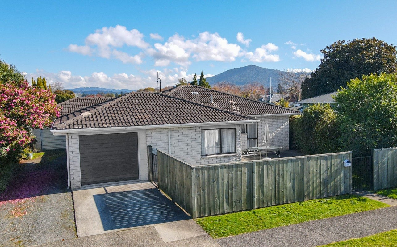11C King Street, Victoria, Rotorua - Carousel 1