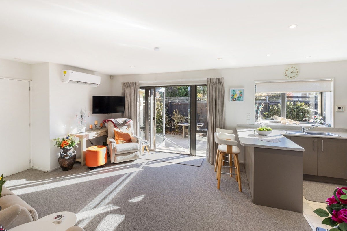 26A Sawyers Arms Road, Northcote, Christchurch - Carousel 2