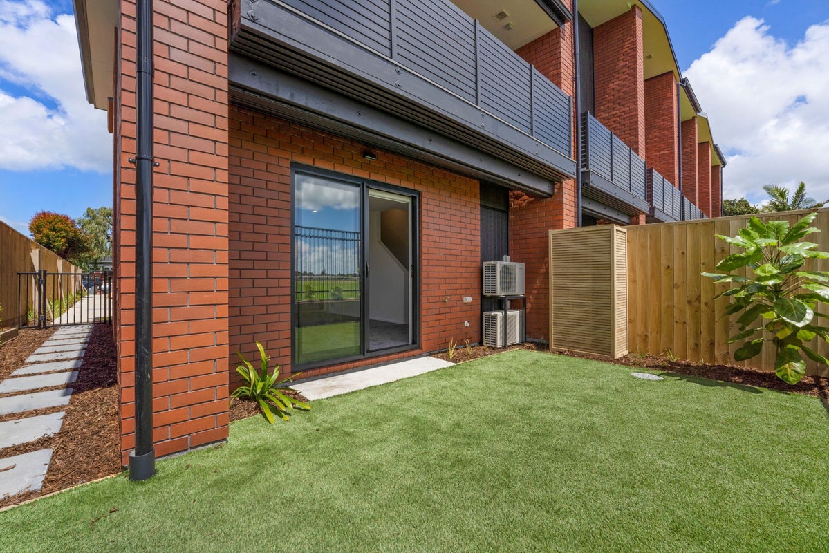 5/59 Wingate Street, Avondale, Auckland - Carousel 2