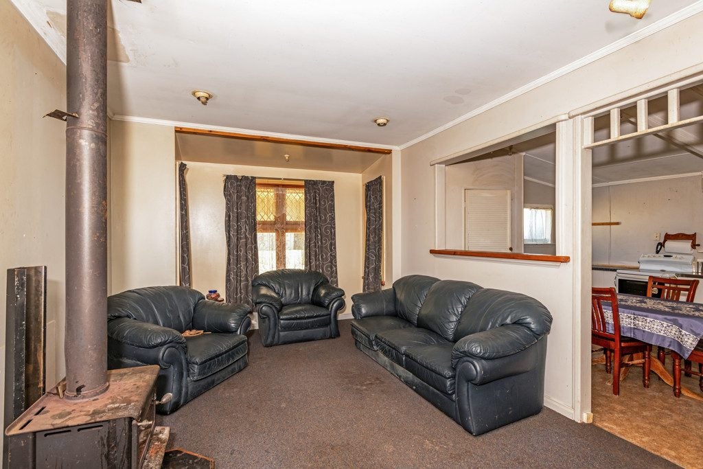 12 Johnston Street, Foxton, Foxton - Carousel 2