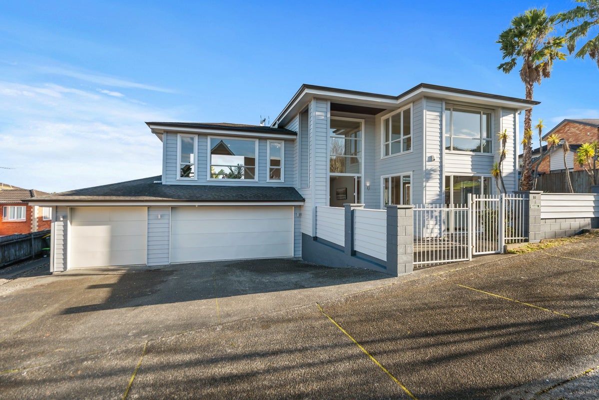 10 Kilkelly Avenue, Pinehill, Auckland - Carousel 1