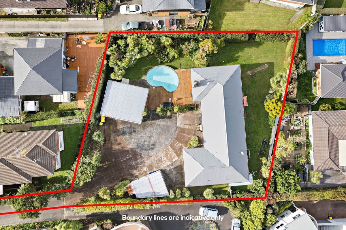 68 Raleigh Road, Northcote, Auckland - Carousel 17