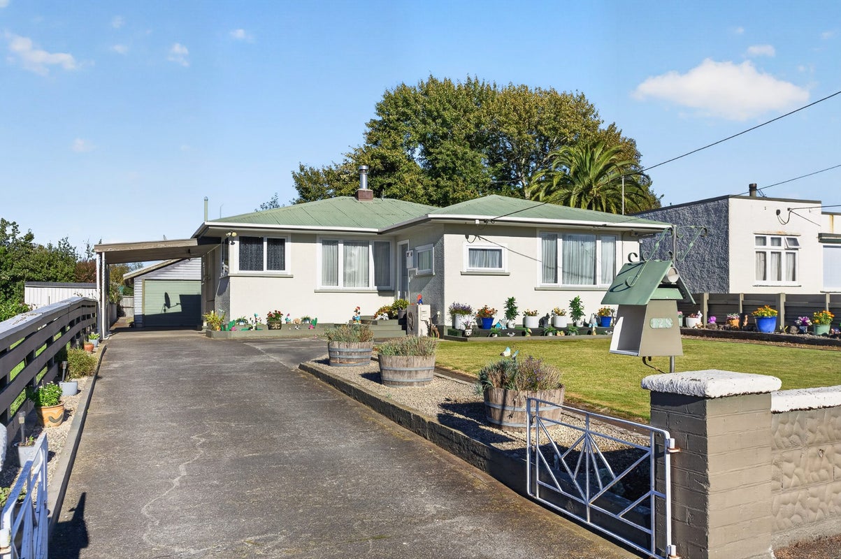 128 Kuripuni Street, Kuripuni, Masterton - Carousel 1