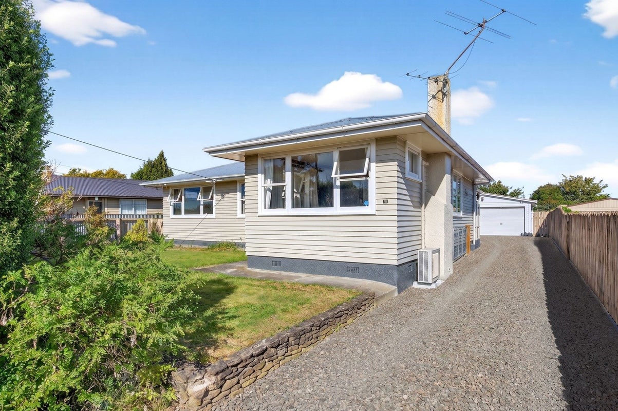 15 Margaret Street, Solway, Masterton - Carousel 21
