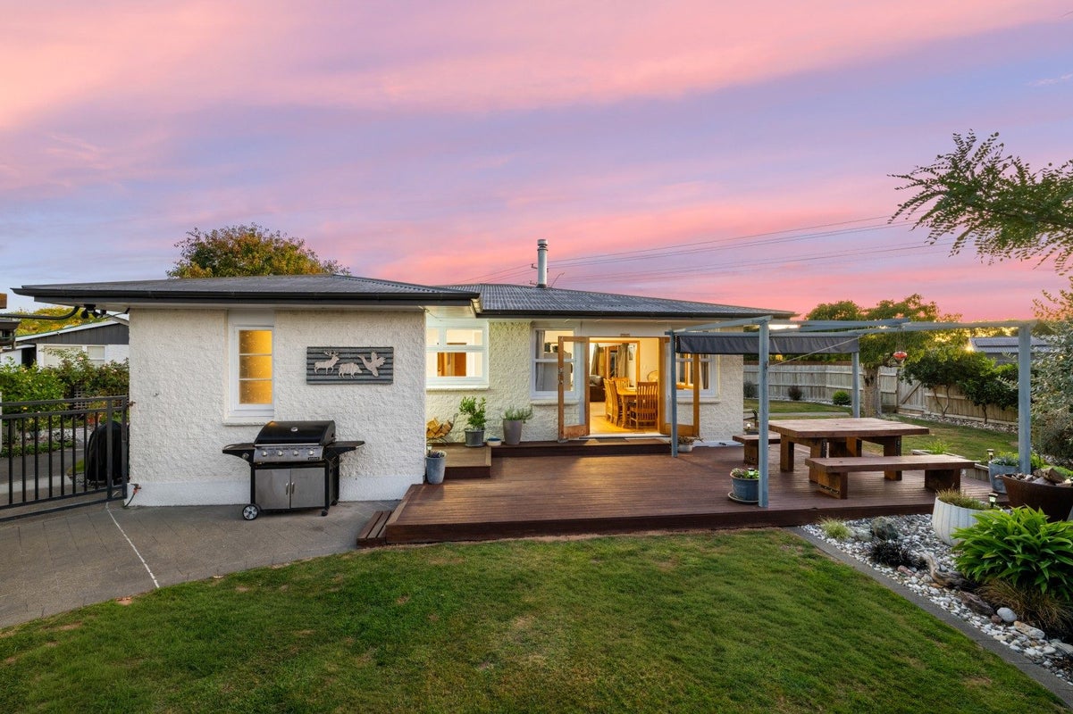 44 Vickerman Street, Grovetown, Blenheim - Carousel 1