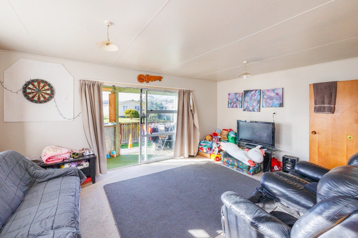 14 Marriner Street, Highbury, Palmerston North - Carousel 1