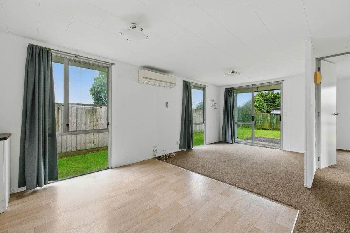 573 Maunganui Road, Mount Maunganui, Mount Maunganui - Carousel 2