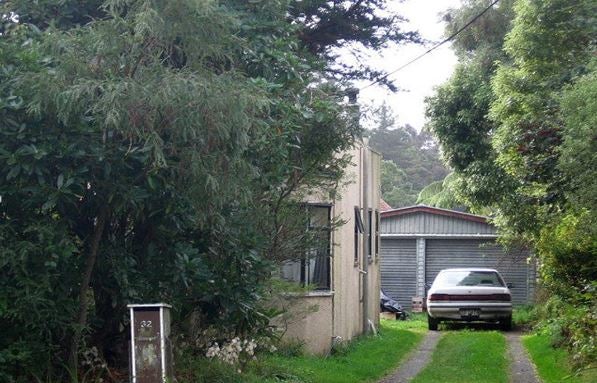 32 Raukawa Street, Stokes Valley, Lower Hutt - Carousel 1