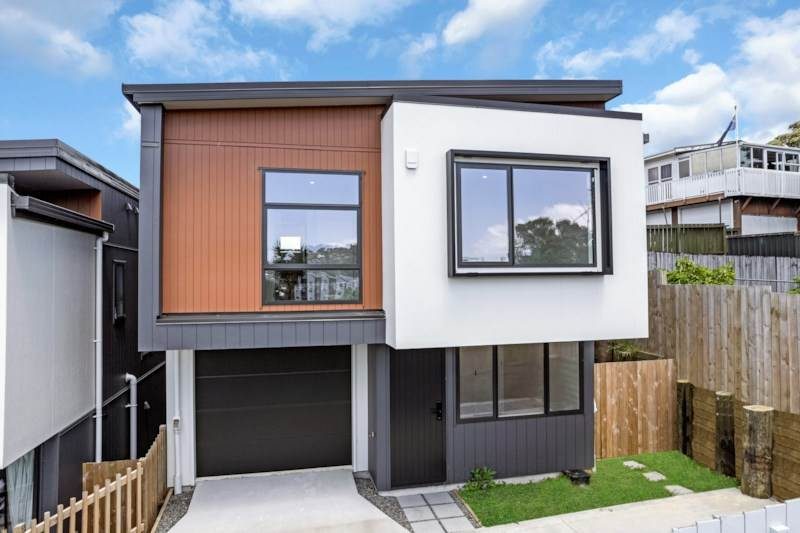 146E Methuen Road, New Windsor, Auckland - Carousel 1
