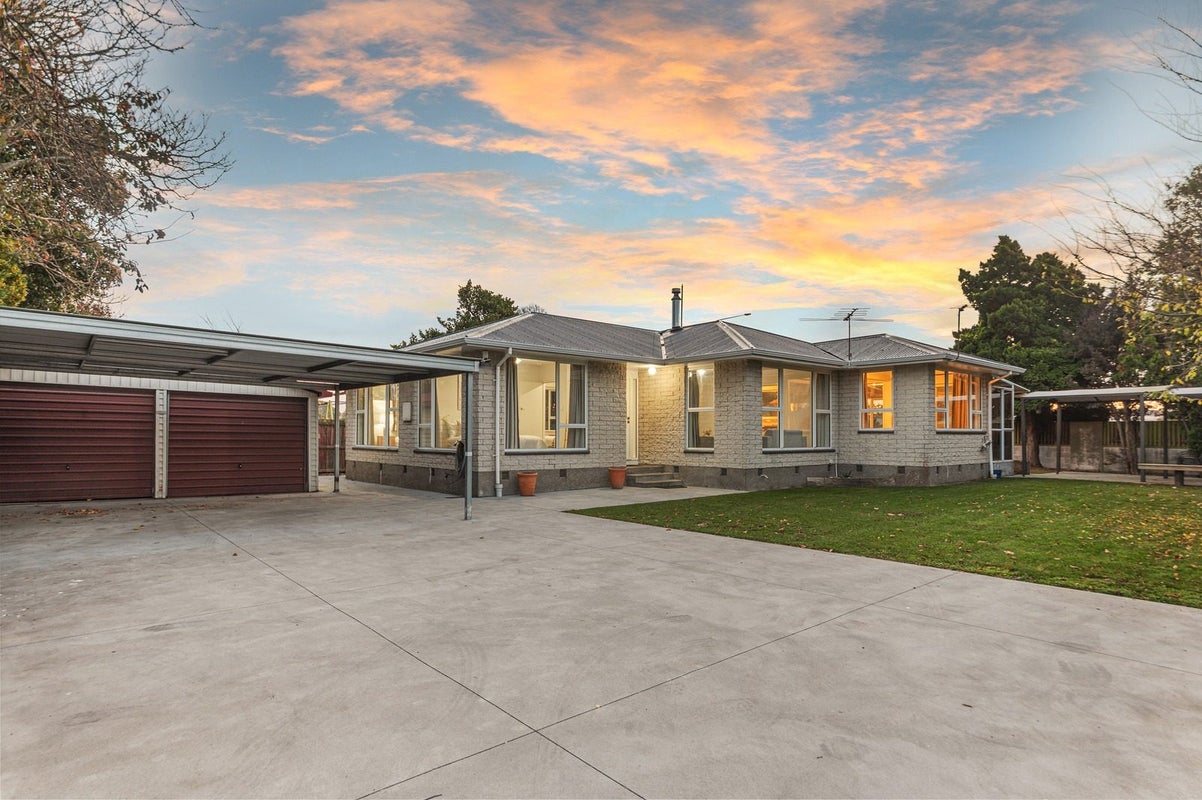 9 Loreto Place, Hornby, Christchurch - Carousel 1