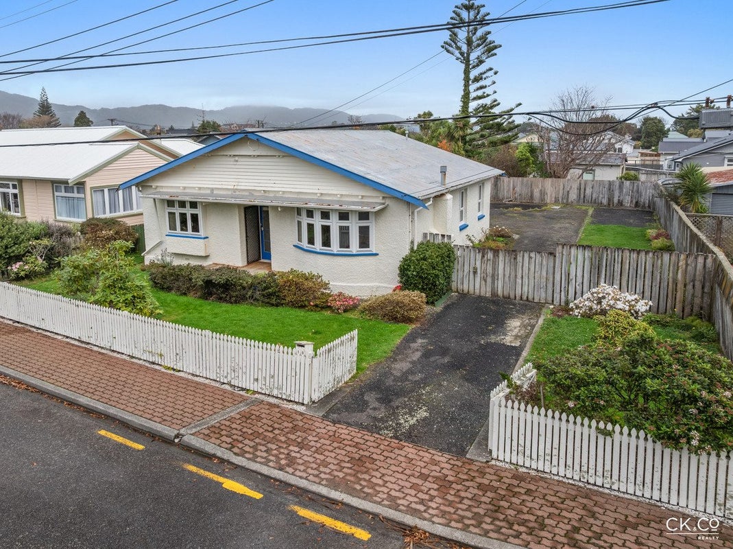 10 Montague Street, Alicetown, Lower Hutt - Carousel 1