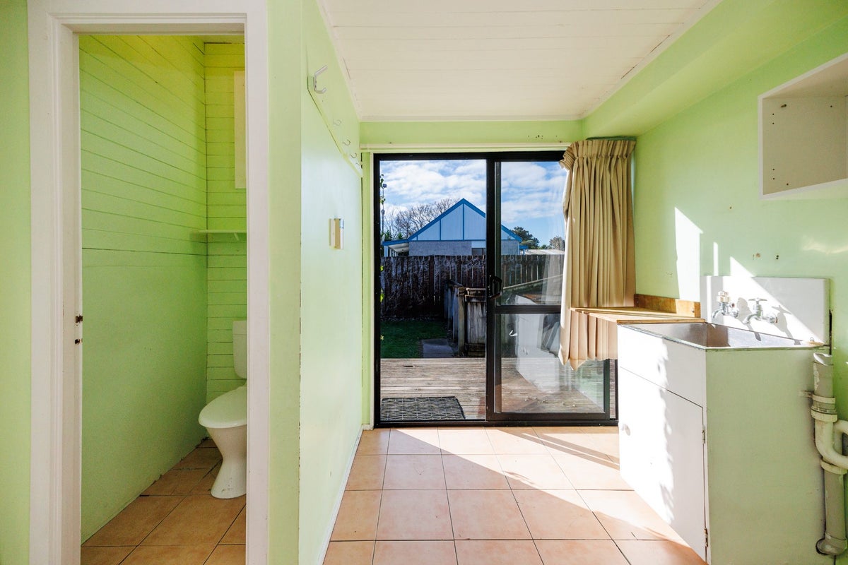 181A Botanical Road, Takaro, Palmerston North - Carousel 20