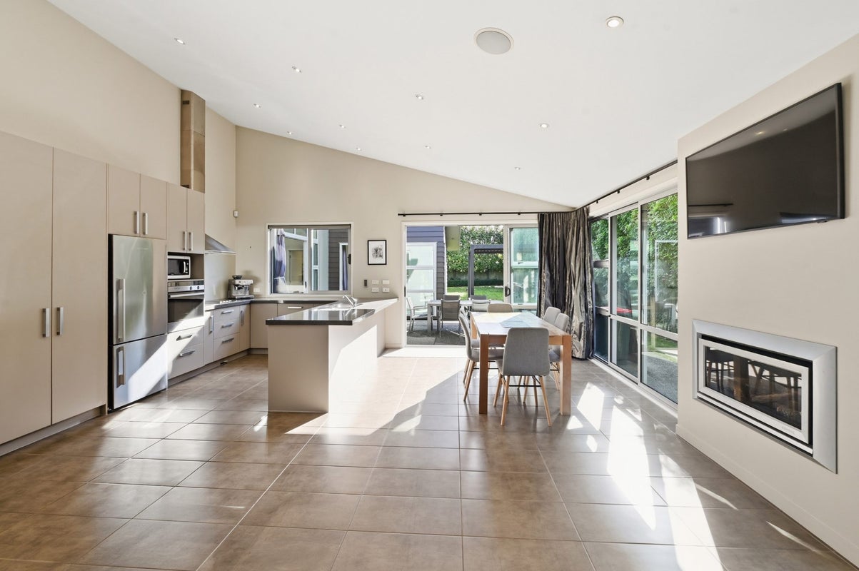 6 Baxendale Drive, Matipo Heights, Rotorua - Carousel 2