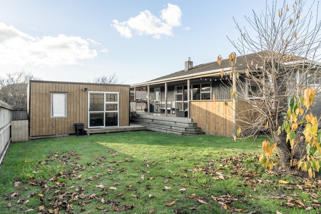 3 Rinaha Place, Koutu, Rotorua - Carousel 2