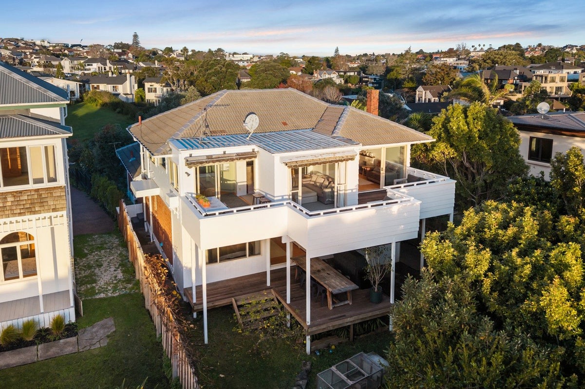 6 Clarendon Road, St Heliers, Auckland - Carousel 2