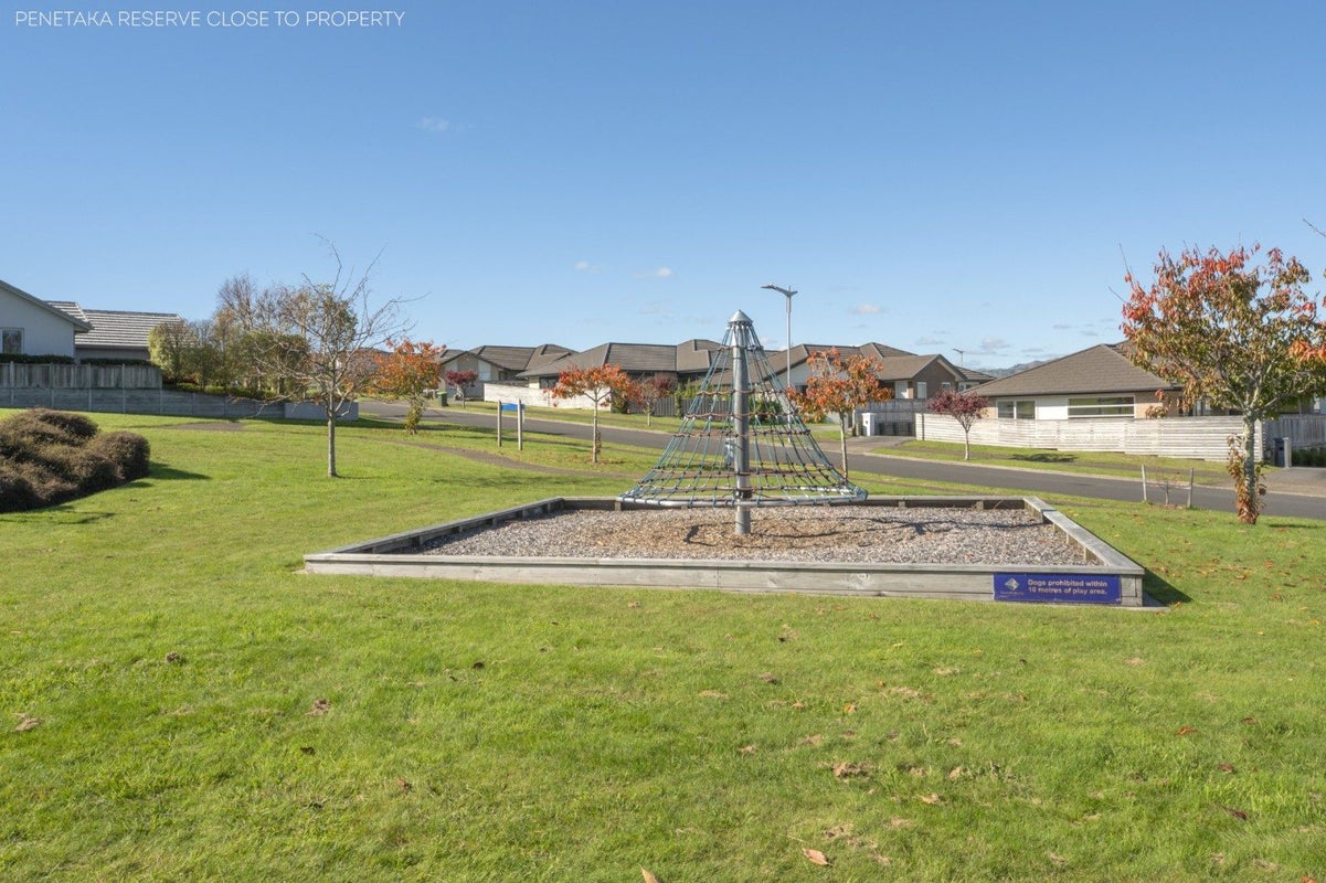 22 Penetaka Heights, Pyes Pa, Tauranga - Carousel 26