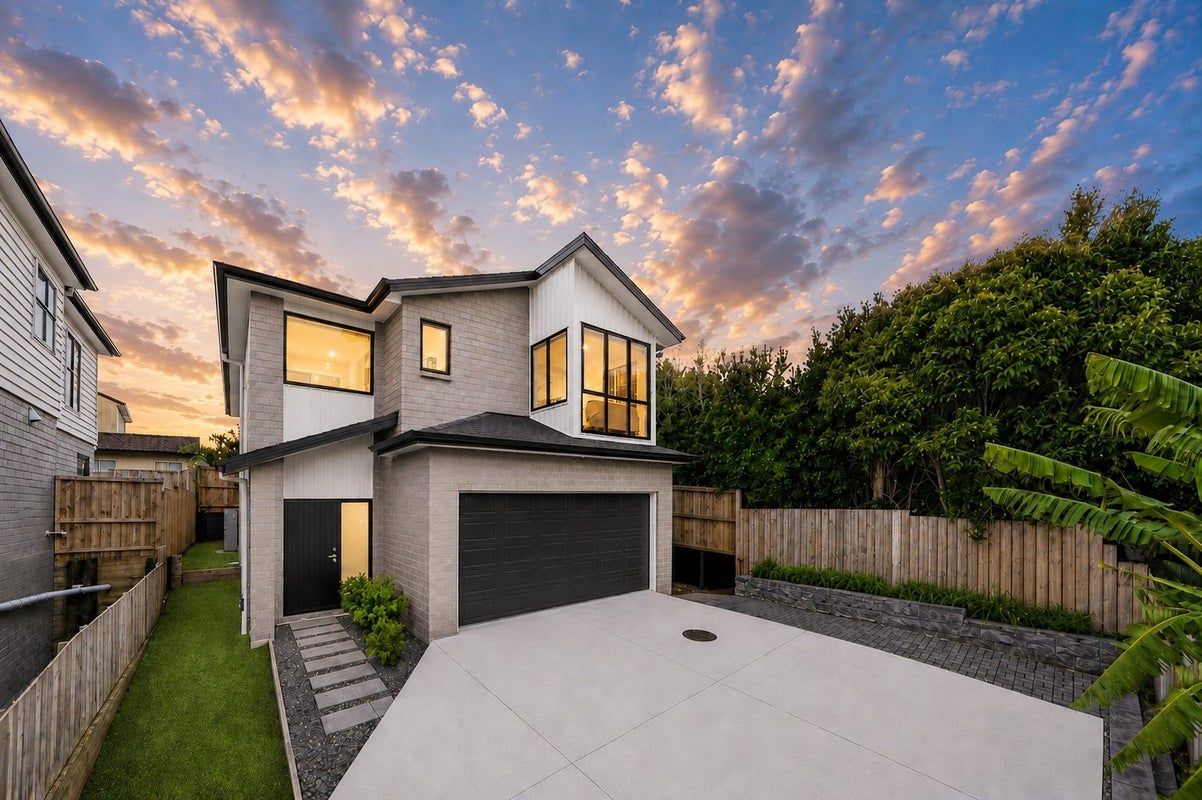 44D White Swan Road, Mount Roskill, Auckland - Carousel 1
