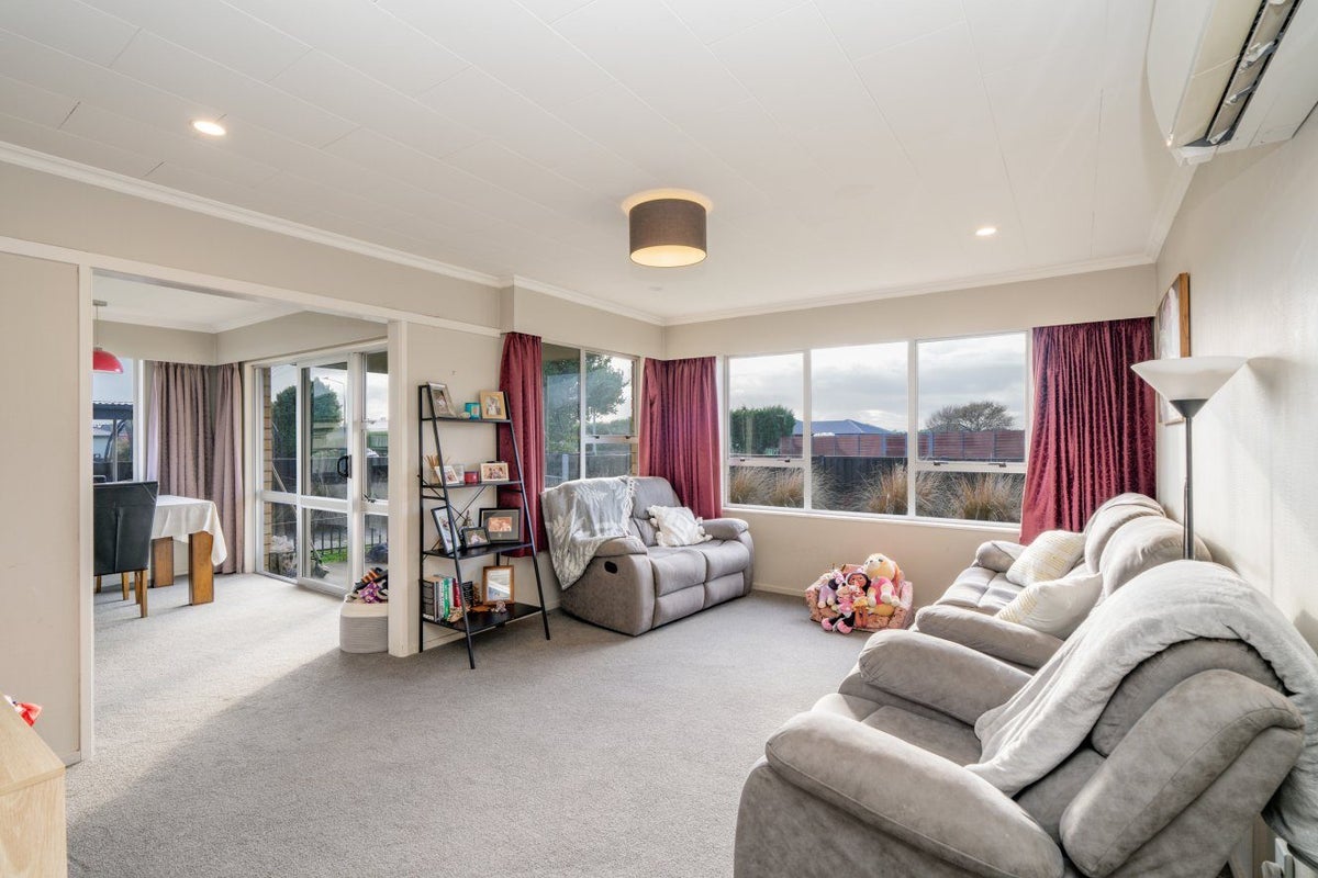 808 Tweed Street, Rockdale, Invercargill - Carousel 2