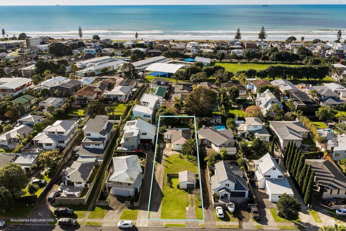 59 Valley Road, Mount Maunganui, Mount Maunganui - Carousel 1