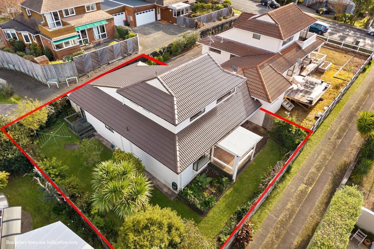 2/47 Uxbridge Road, Howick, Auckland - Carousel 1