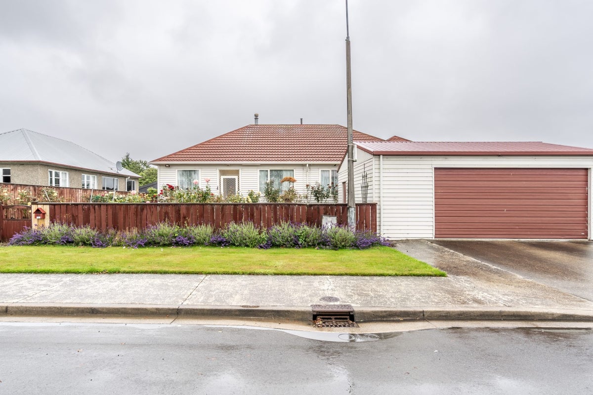 11 David Street, Hawthorndale, Invercargill - Carousel 19